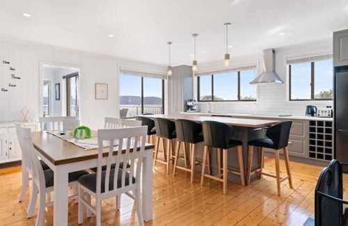 Opossum Bay House | Opossum Magic