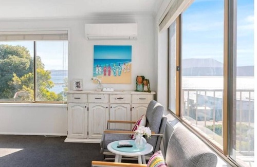Opossum Bay House | Opossum Magic