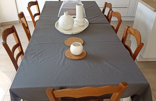 Menerbes Villa | Opposite one of France's most beautiful villages, fully renovated and close to tourist attractions