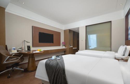 Hongshan Hotel | Optical Valley Convention Hotel