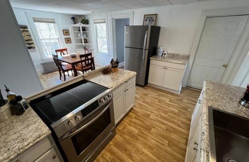Winooski Apartment | Optimally Located Winooski 3BR nearby Amenities