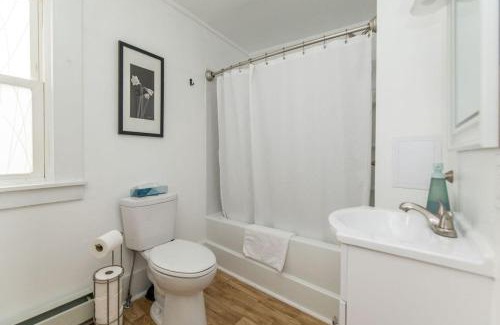 Winooski Apartment | Optimally Located Winooski 3BR nearby Amenities