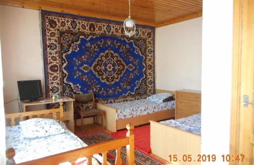 Samarkand House | OPTIMIST