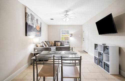 OST - South Union Apartment | Opulent, Luxurious & Modern APT 7 Min From TX Med Center