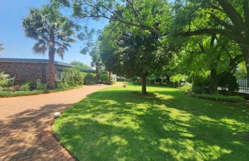 Boksburg Apartment | OR Tambo Rudman B self-Catering Home L2