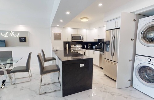 Sunny Isles Beach Condo | OR1019 - Modern Ocean View Apt Steps to the Beach