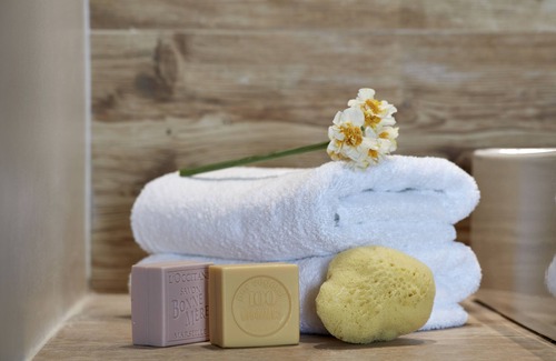 Agios Georgios Hotel | Orabel Suites