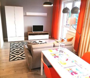 Grudziadz Apartment | Orange Apartment