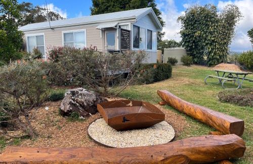 Comboyne House | Orange Blossom- Comboyne Mountain Cottages