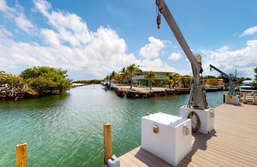 Tavernier House | Orange Blossom Retreat