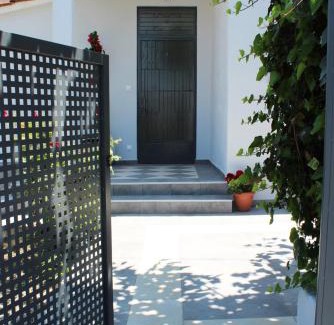 Selianitika House | ORANGE GARDEN