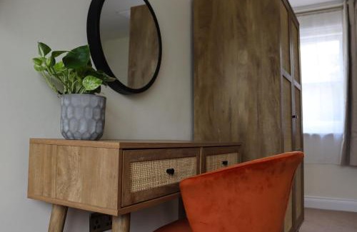 Locks Heath Apartment | Orange Grove Hotel & Gardens