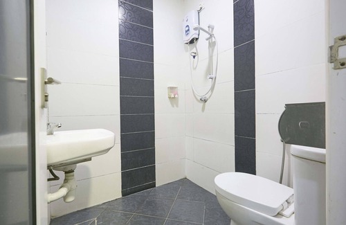 Kampung Tebat Kening Hotel | Orange Hotel Kuala Pilah