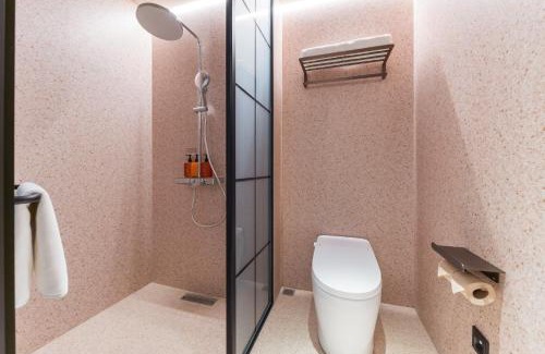 Pudong Hotel | Orange Hotel Shanghai Lingang New City Wanda Plaza