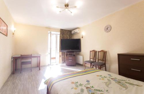 Kharkiv Apartment | Orange house 64a
