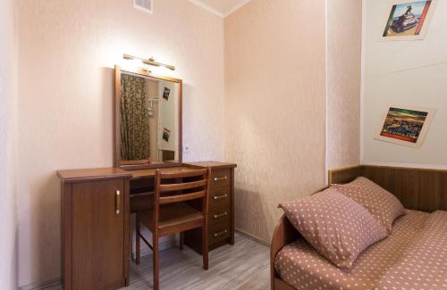 Kharkiv Apartment | Orange house 64a