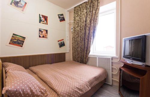 Kharkiv Apartment | Orange house 64a