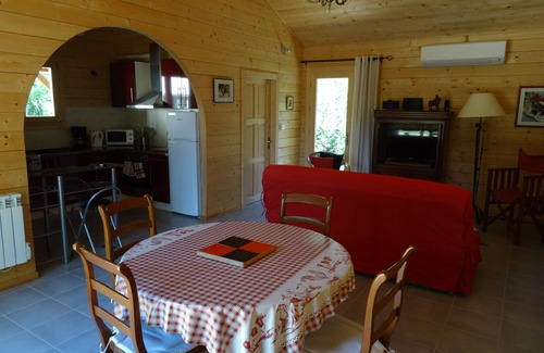 Orange Cottage | ORANGE in the countryside cosy cottage in property, SPA swimming pool air conditioning wifi parking