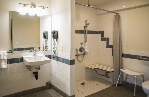 Upper East Hotel | Orange Tree Inn