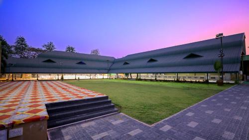 Nashik Hotel | Orayana Events & Getaways, Destination Wedding Resort, Event Venue, Private Villa in Nashik with swimming pool