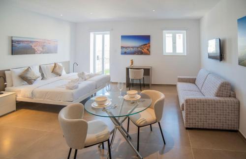Qormi Apartment | Orbis Boutique Studios by Holi
