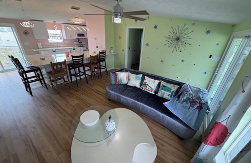 Iona House | Orbit City! 3-bedroom home just minutes to the beaches!