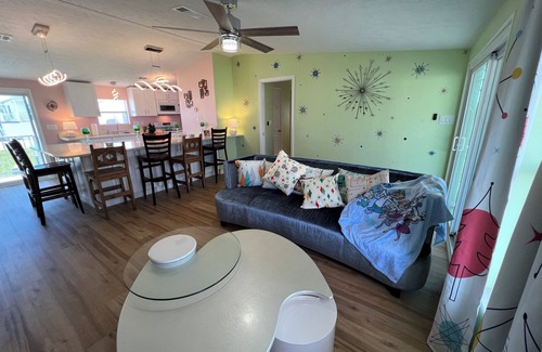 Iona House | Orbit City! 3-bedroom home just minutes to the beaches!