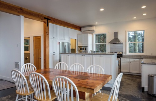 Olga House | Orcas Island, Peapod Cottages #290