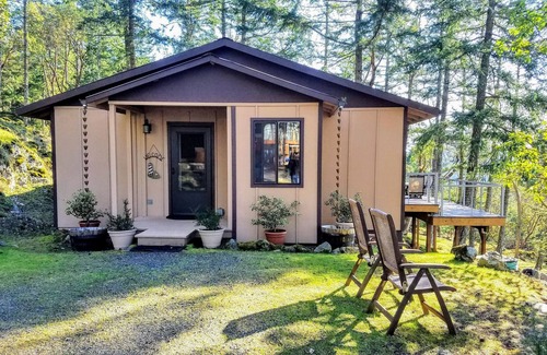 Deer Harbor Cottage | Orcas Island Sunset Cottage Retreat: Ocean Views