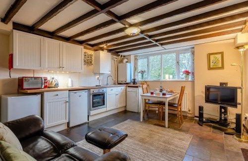 Muchelney House | Orchard Cottage - Uk30437