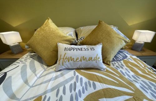 Newton On Trent House | Orchard Cottage.