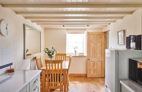Menai Bridge Cottage | Orchard Cottage - Luxury Cottages