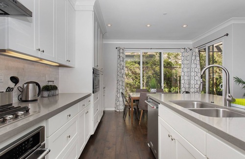 Orchard Hills House | Orchard Hills Coral on Rodeo #7110