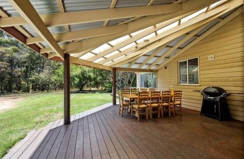 Yallingup Siding House | Orchard Homestead Countryside Retreat