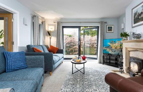 Winchcombe House | Orchard Lea