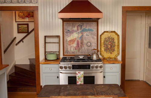 Roseland House | Orchard & Mountain Views, 5Mi Wintergreen, Gourmet Kitchen