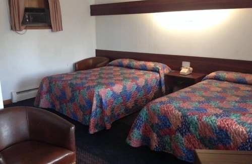 Spring Brook Hotel | Orchard Park Inn