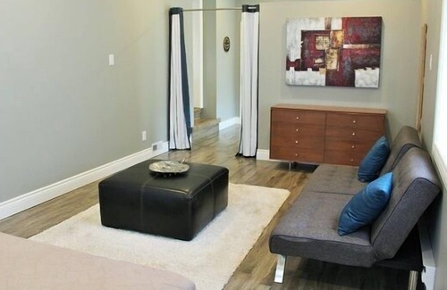 Fort Erie House | Orchard Shores - Fabulous Fort Erie Find!