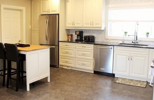 Fort Erie House | Orchard Shores - Fabulous Fort Erie Find!