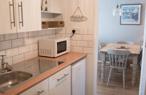Mevagissey Apartment | Orchards Apartment - 1 bedroom apartment with parking and garden