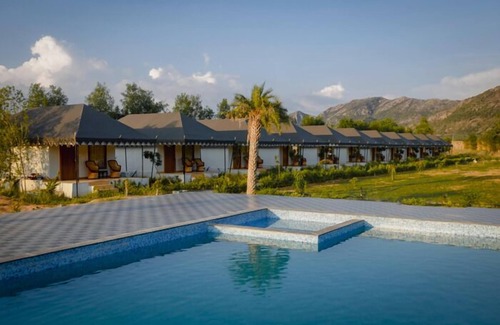 Village Hokra Cottage | Orchards verdant Resort Pushkar