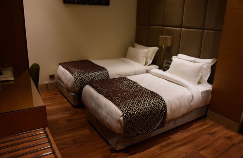 Aligarh Hotel | Orchid Blu