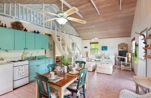 Governor's Harbour Cottage | Orchid Cottage 2 Bedroom Cottage