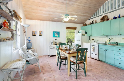 Governor's Harbour Cottage | Orchid Cottage 2 Bedroom Cottage