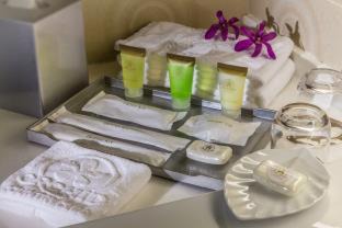 Yishun Resort | Orchid Country Club