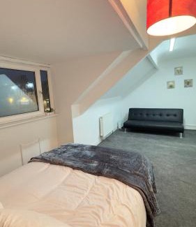 Leeds Bed & Breakfast | Orchid House