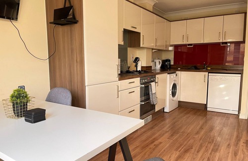 Cambridge Apartment | Orchid House in Cambridge