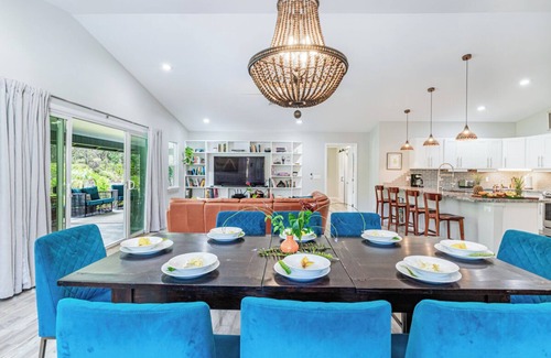 Orchidlands Estates House | Orchid Isle Pool Paradise- Private Hawaiian Estate w/Pool and Air Conditioning!