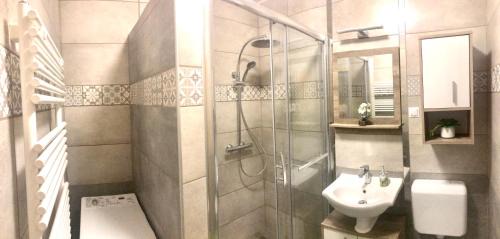 Hegyko Apartment | Orchidea Apartman