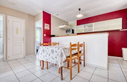 Salignac-Eyvignes House | Orchidée - Holiday Home in the Heart of Périgord Noir with Shared Heated Pool